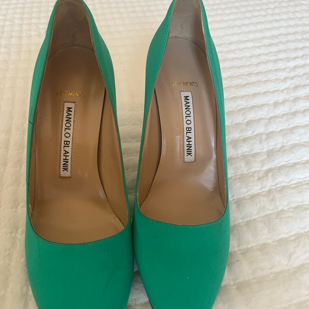 Manolo Blahnik Green Suede Heels